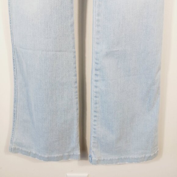 Spanx Light Wash, High Rise, Flare Leg, Pull On Sculpting Jeans, Size Small - Picture 7 of 16